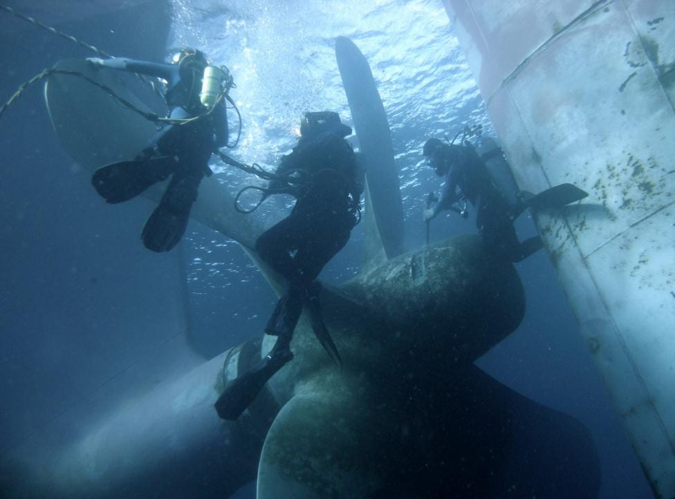 Inspección, Mantenimiento y Reparación de Buquetanques y Cruceros